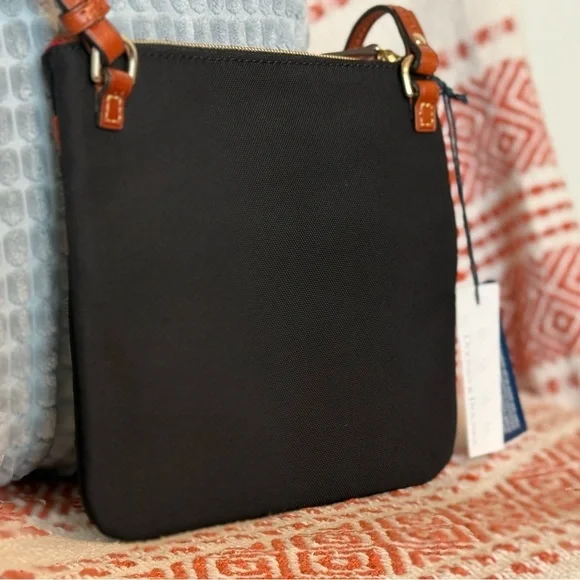 Dooney & Bourke North/South Triple Zip Crossbody Black Nylon Bag NEW - Picture 4 of 12